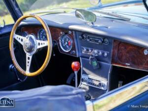 Immagine 24/44 di Austin-Healey 3000 Mk III (BJ8) (1965)