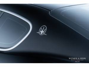 Image 14/36 of Maserati GranTurismo S (2011)