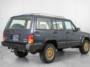 Image 2/50 de Jeep Cherokee 2.8L V6 (1986)