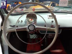 Image 30/44 of FIAT 500 D (1965)