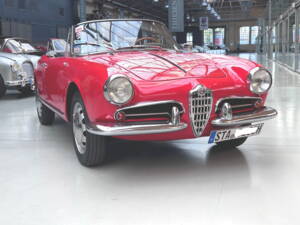 Image 5/35 of Alfa Romeo Giulietta Spider (1960)