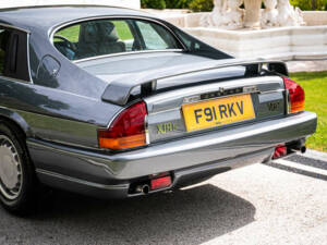 Bild 9/38 von Jaguar XJR-S V12 Le Mans (1988)