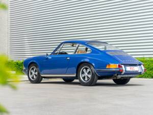 Image 17/34 de Porsche 911 2.0 E (1969)