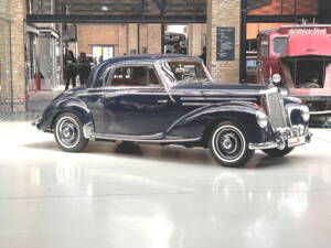 Image 24/53 of Mercedes-Benz 220 Coupe (1955)