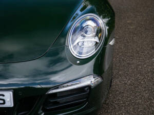 Imagen 37/50 de Porsche 911 Classic Club Coupé (2013)