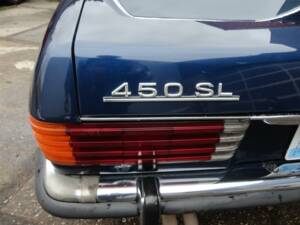 Image 12/49 de Mercedes-Benz 450 SL (1973)