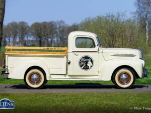 Bild 18/31 von Ford Pickup (1946)