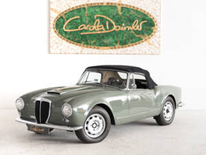 Image 2/38 de Lancia Aurelia B24 Convertible (1957)