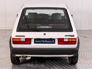 Immagine 11/50 di Volkswagen Golf Mk I GTI 1.8 (1983)