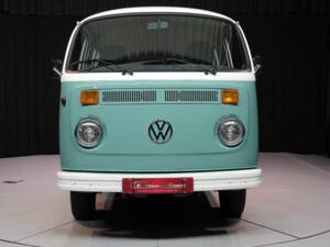 Bild 9/15 von Volkswagen T2b Kleinbus (1978)
