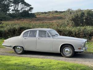 Imagen 2/12 de Daimler Sovereign 4.2 (1969)