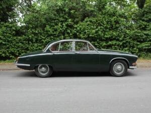 Immagine 7/18 di Daimler Sovereign 420 (1968)