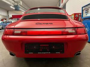 Image 15/17 of Porsche 911 Carrera (1995)