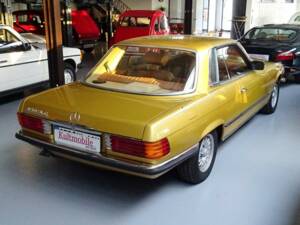 Image 3/10 de Mercedes-Benz 450 SLC (1977)