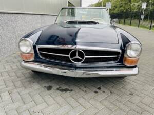 Imagen 5/36 de Mercedes-Benz 230 SL (1967)