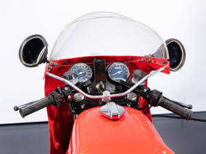 Immagine 21/50 di Ducati DUMMY (1984)