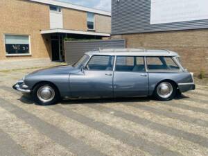 Bild 8/50 von Citroën DS 21 Familiale (1967)