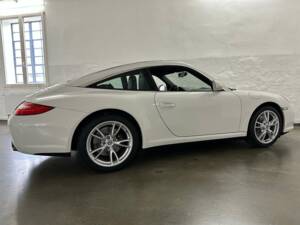 Bild 11/20 von Porsche 911 Carrera 4 (2009)