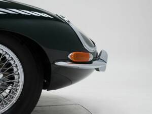 Image 12/15 de Jaguar Type E 3.8 (1964)