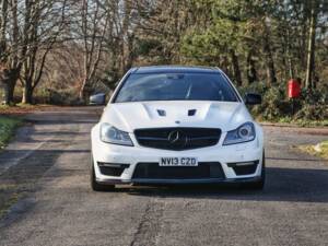 Imagen 39/40 de Mercedes-Benz C 63 AMG (2013)