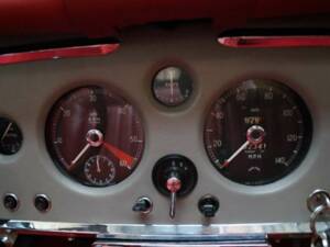 Image 25/50 of Jaguar XK 150 3.8 S OTS (1958)