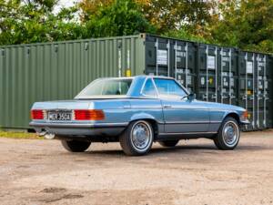 Bild 3/34 von Mercedes-Benz 350 SL (1974)