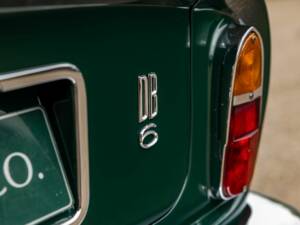 Afbeelding 24/50 van Aston Martin DB 6 (1967)