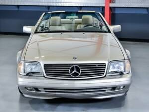 Image 2/7 of Mercedes-Benz SL 320 (1996)