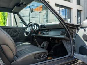 Imagen 21/33 de Porsche 911 Turbo 3.3 (1989)