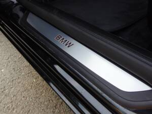 Image 42/95 of BMW 750i (2009)