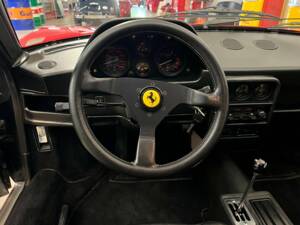 Image 8/22 of Ferrari 328 GTB (1986)