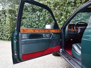 Bild 35/43 von Bentley Continental R (1993)