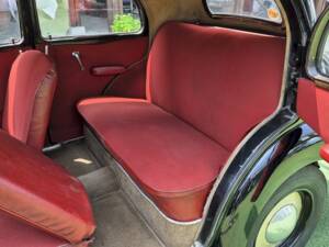 Image 25/47 of FIAT 1100 E (1952)