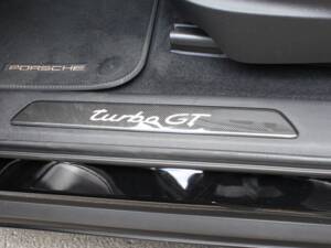 Image 14/19 of Porsche Cayenne Turbo GT (2022)