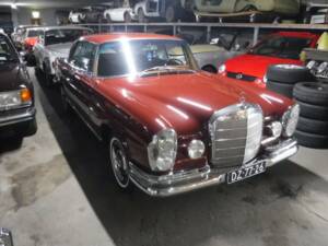 Bild 48/50 von Mercedes-Benz 250 SE (1967)