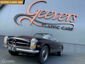 Imagen 1/9 de Mercedes-Benz 280 SL (1969)