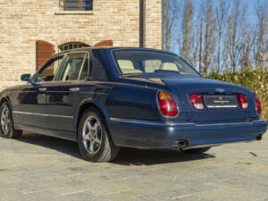 Image 3/50 de Bentley Arnage T 24 Mulliner (1999)