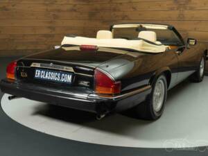 Image 9/19 of Jaguar XJ-S Convertible (1990)