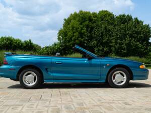 Image 6/50 of Ford Mustang (1994)