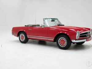 Image 3/15 of Mercedes-Benz 280 SL (1968)