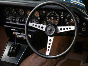 Bild 21/32 von Jaguar E-Type V12 (1973)