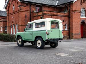 Immagine 16/32 di Land Rover 88 (1969)