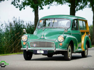 Image 23/43 of Morris Minor 1000 Traveller (1965)
