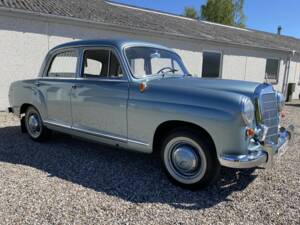Immagine 2/63 di Mercedes-Benz 190 (1959)