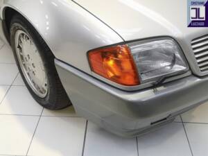 Bild 8/42 von Mercedes-Benz 300 SL (1990)