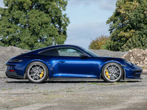 Immagine 5/50 di Porsche 911 GT3 Touring (2022)