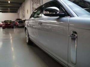 Bild 35/50 von Jaguar XJ 8 4.2 (2008)