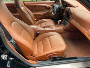 Imagen 15/20 de Porsche 911 Carrera (2001)