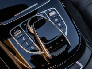 Bild 19/28 von Mercedes-Benz AMG E 63 S 4MATIC+ T (2017)