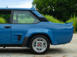 Bild 25/50 von FIAT 131 Racing Volumetrico Abarth (1981)